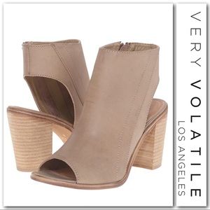 Very Volatile Women's Michelle Dress Sandal